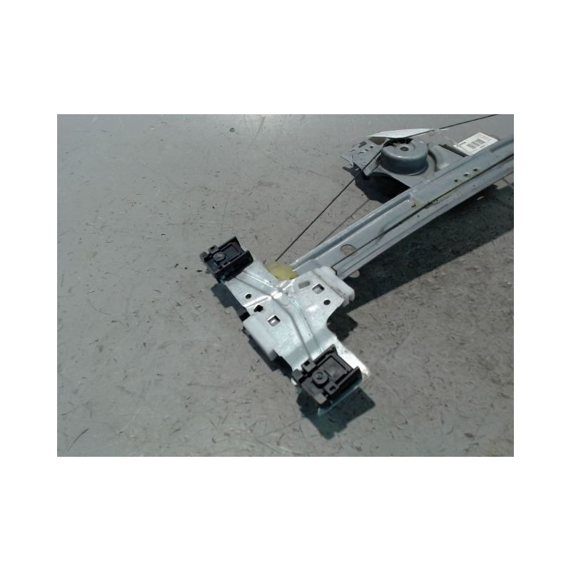 MECANISME+MOTEUR LEVE-GLACE AVANT DROIT PEUGEOT 207 5P