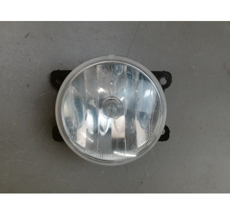 PHARE ANTIBROUILLARD AVD