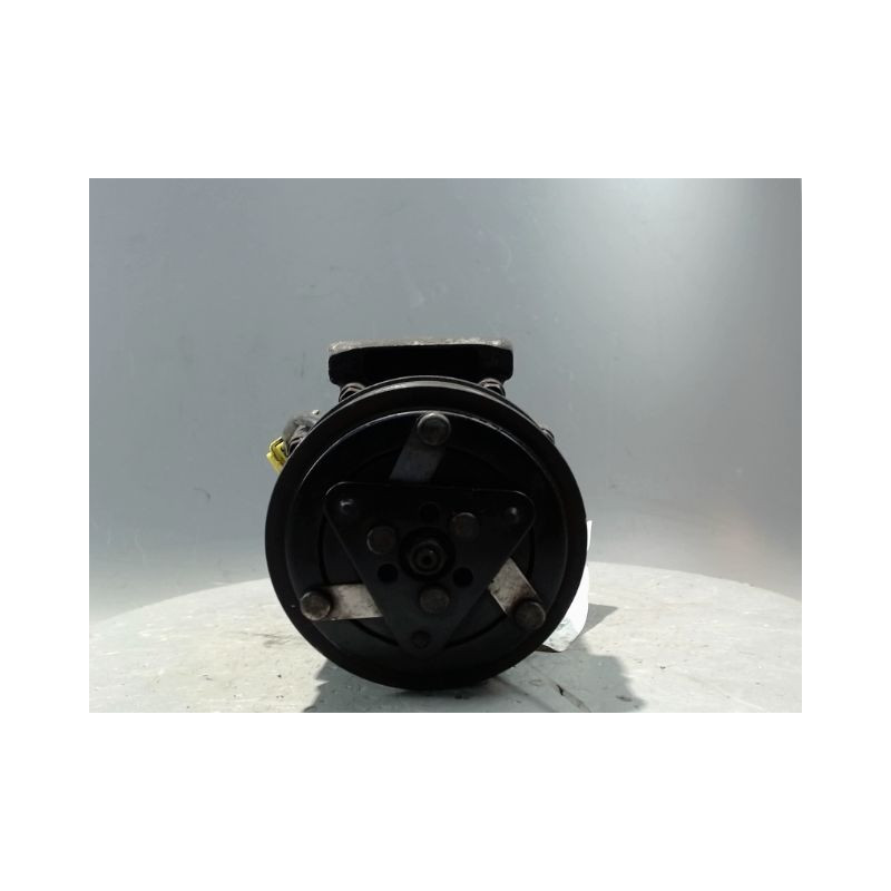 COMPRESSEUR AIR CONDITIONNE PEUGEOT 307 SW 02-05