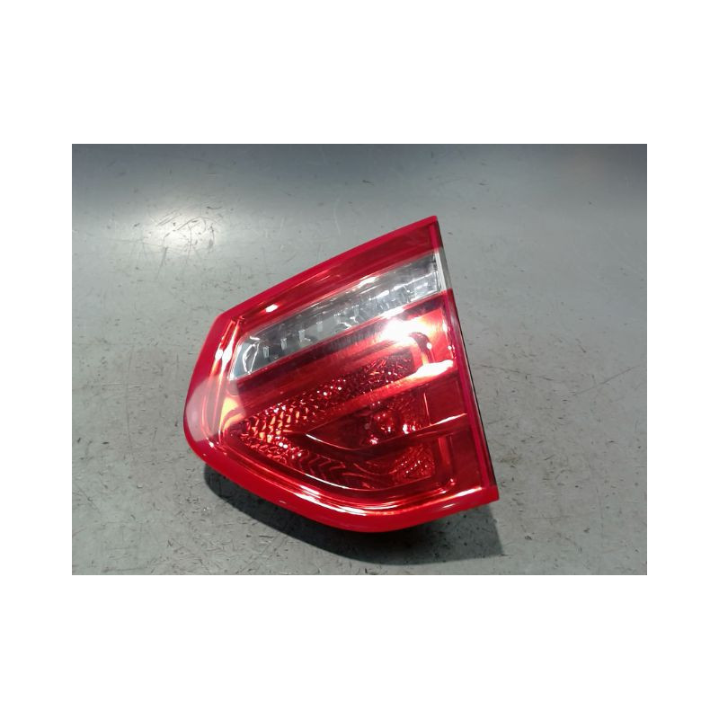 FEU ARRIERE INTERIEUR DROIT CITROEN C4 PICASSO 007-