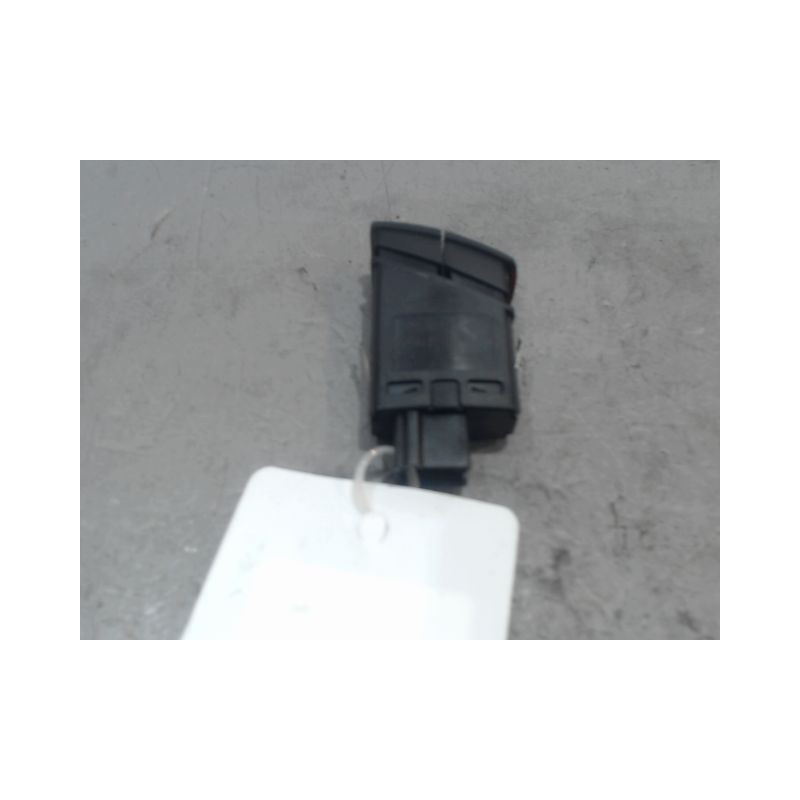 BOUTON DE WARNING B.M.W. SERIE 1
