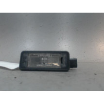 ECLAIREUR PLAQUE DE POLICE DROIT PEUGEOT 308