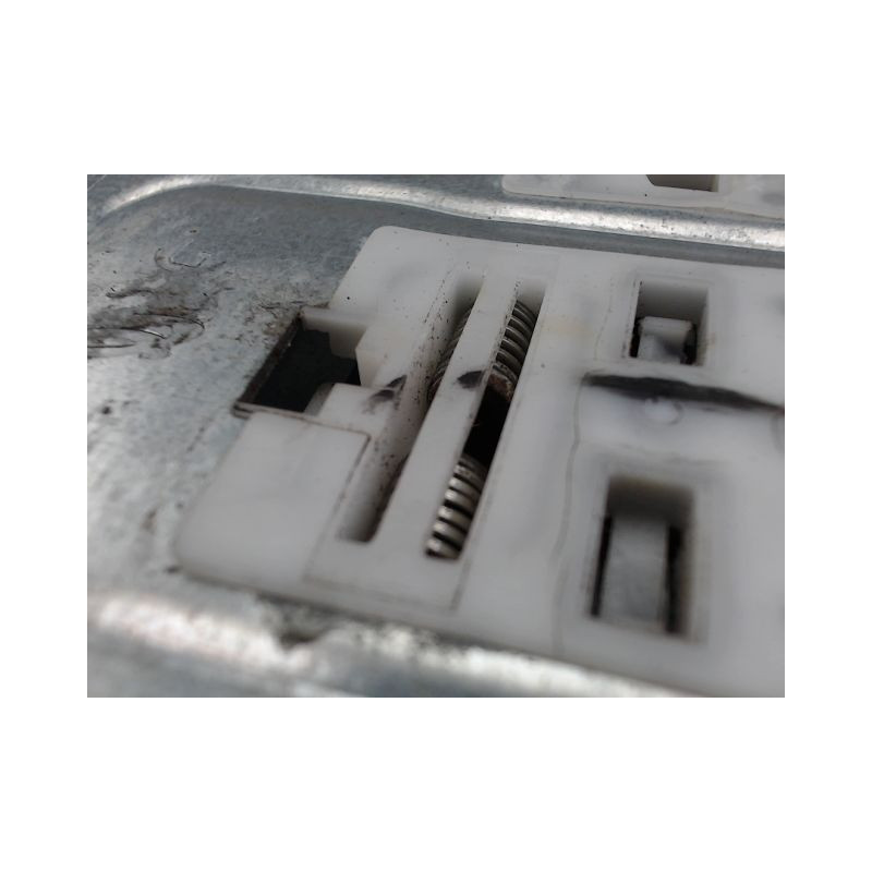MECANISME LEVE-GLACE AVANT GAUCHE CITROEN C3