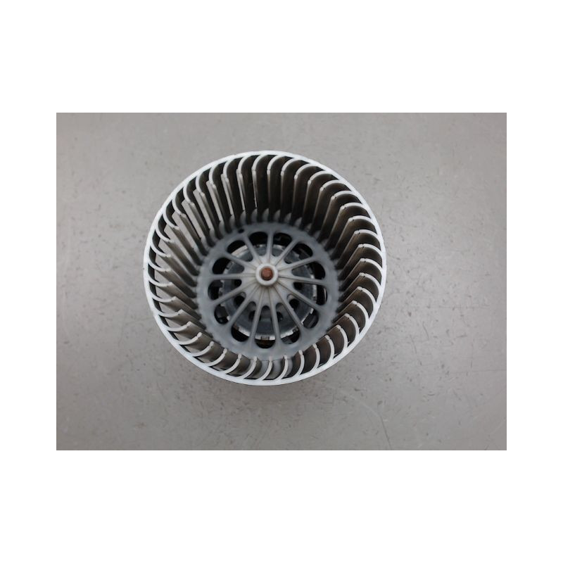 MOTEUR VENTILATEUR CHAUFFAGE PEUGEOT 308