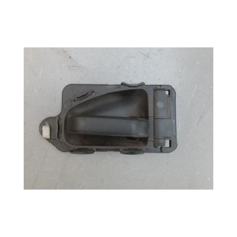 POIGNEE INTERIEURE PORTE AVANT DROIT CITROEN SAXO