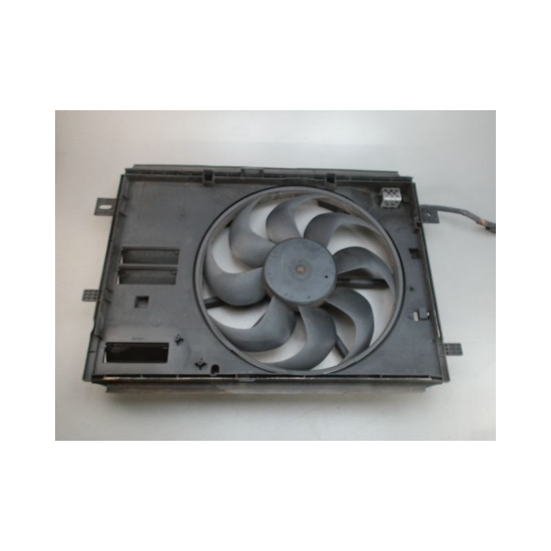 MOTEUR VENTILATEUR RADIATEUR PEUGEOT 308