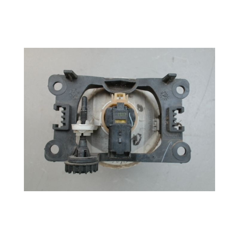 PHARE ANTIBROUILLARD AVANT DROIT PEUGEOT 3008