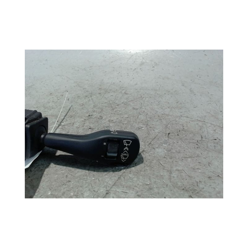 COMMANDE ESSUIE GLACE B.M.W. SERIE 3