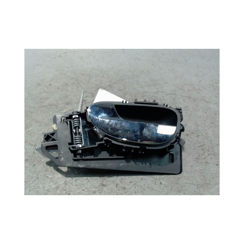 POIGNEE INTERIEURE PORTE ARRIERE GAUCHE PEUGEOT 307 2001-2005