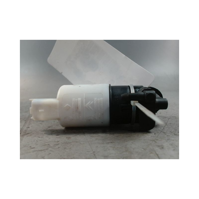 POMPE LAVE-GLACE AVANT PEUGEOT 307 CC 2005-