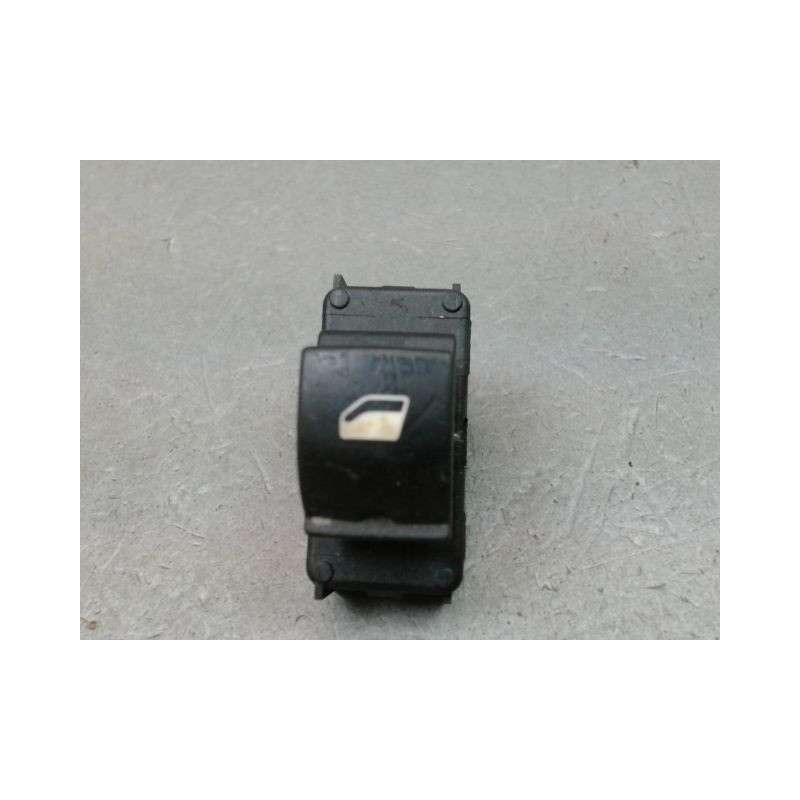 COMMANDE LEVE-GLACE PORTE AVD PEUGEOT 5008 MONOSP. I Phase 1 2009-2013
