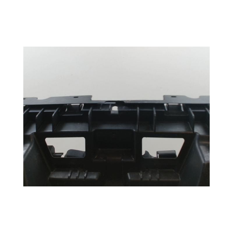 TRAVERSE SUPERIEURE ARMATURE AVANT PEUGEOT 5008 MONOSP. I Phase 1 2009-2013