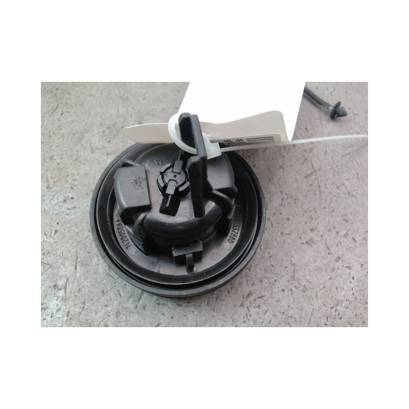 BOUCHON RESERVOIR A CARBURANT PEUGEOT 508 2010-