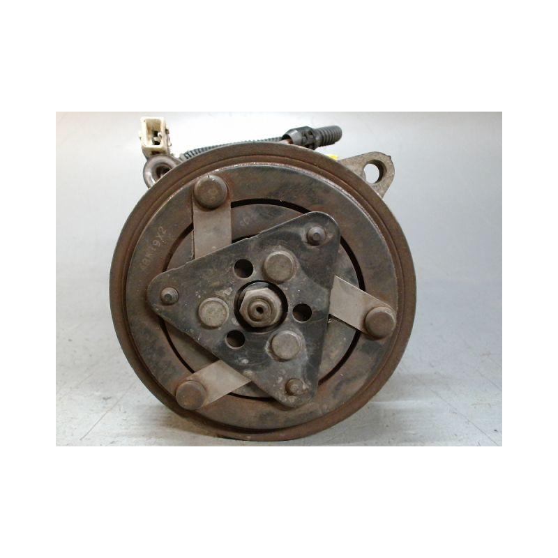 COMPRESSEUR AIR CONDITIONNE PEUGEOT 206