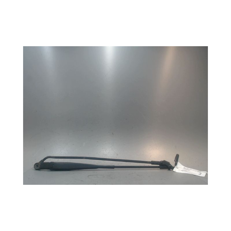 BRAS ESSUIE-GLACE AVANT PEUGEOT 107