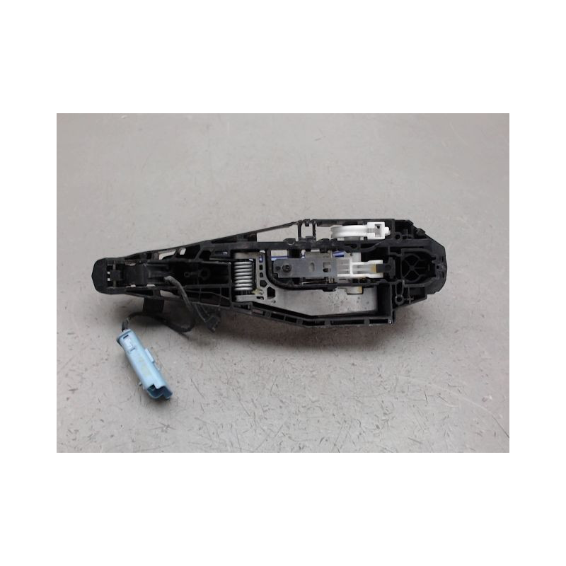 POIGNEE EXTERIEURE PORTE AVANT DROIT PEUGEOT 3008