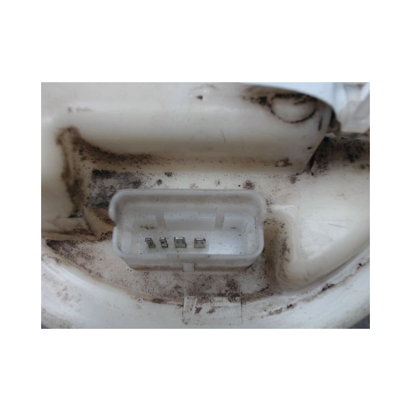 POMPE CARBURANT IMMERGEE PEUGEOT 206