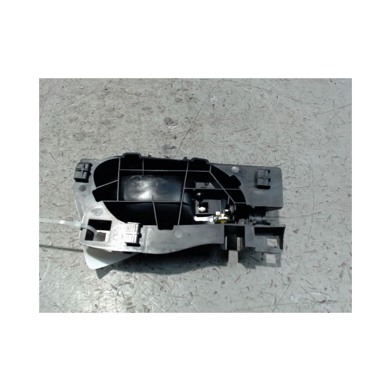 POIGNEE INTERIEURE PORTE AVANT GAUCHE PEUGEOT 508 2010-