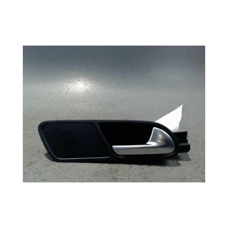 POIGNEE INTERIEURE PORTE ARRIERE DROIT VOLKSWAGEN TIGUAN 2009-