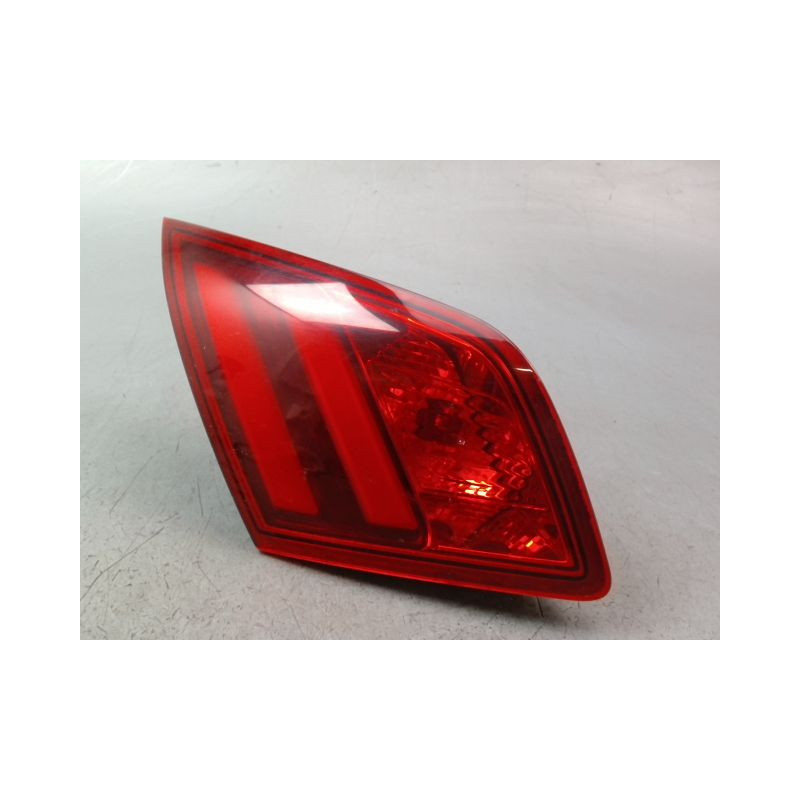 FEU ARRIERE INTERIEUR GAUCHE PEUGEOT 308 2011-