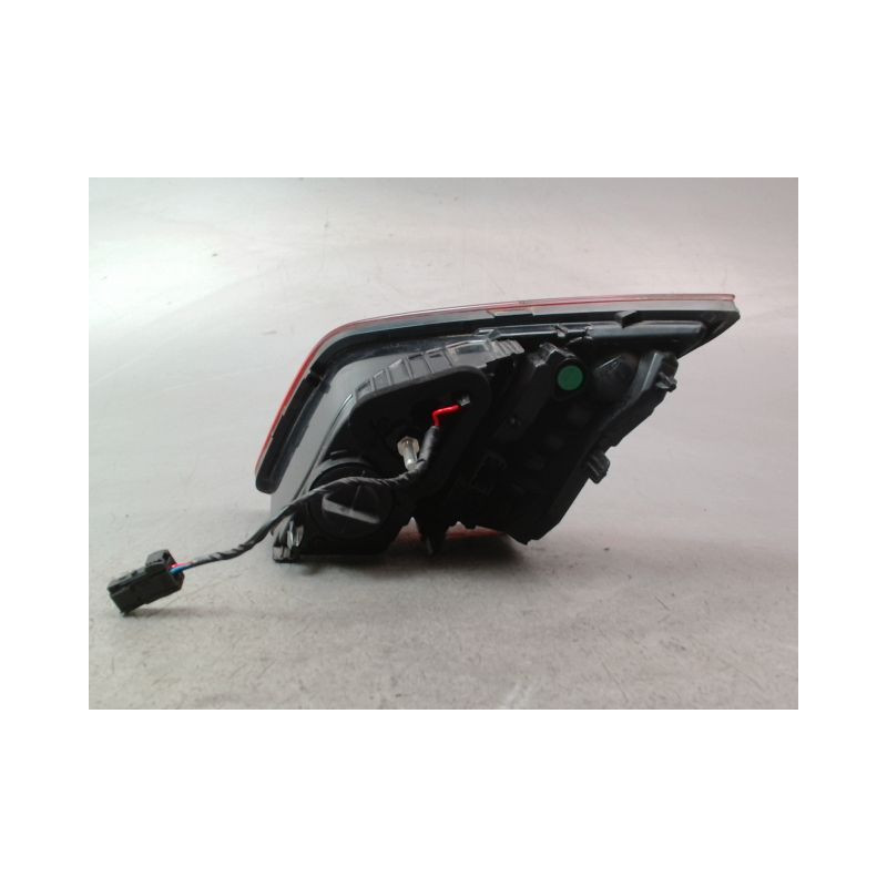 FEU ARRIERE INTERIEUR GAUCHE PEUGEOT 308 2011-