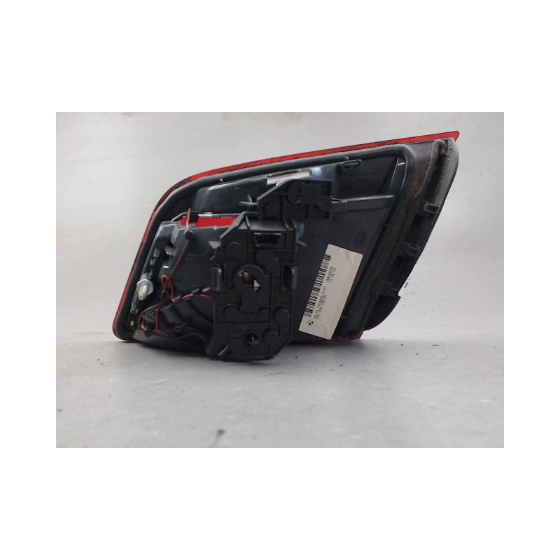 FEU ARRIERE INTERIEUR GAUCHE B.M.W. SERIE 5
