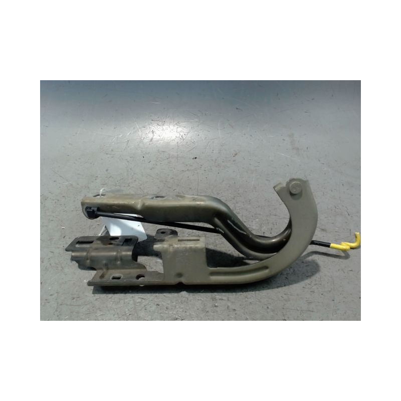 COMPAS GAUCHE CAPOT PEUGEOT 3008 2009-