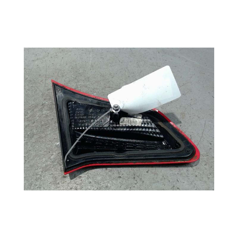 FEU ARRIERE INTERIEUR DROIT CITROEN C4 2010-