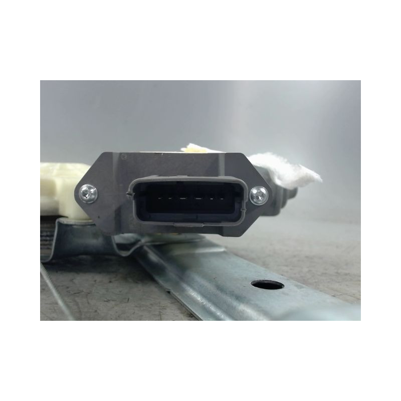 MECANISME+MOTEUR LEVE-GLACE AVANT GAUCHE PEUGEOT 3008 2008-