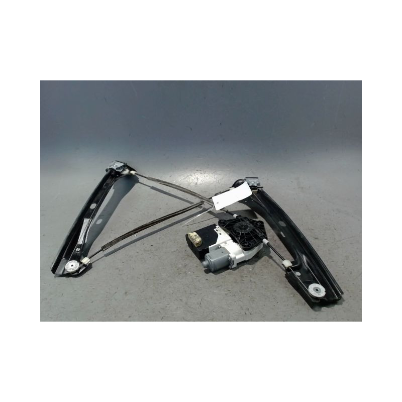 MECANISME+MOTEUR LEVE-GLACE AVANT DROIT VOLKSWAGEN JETTA 2005-