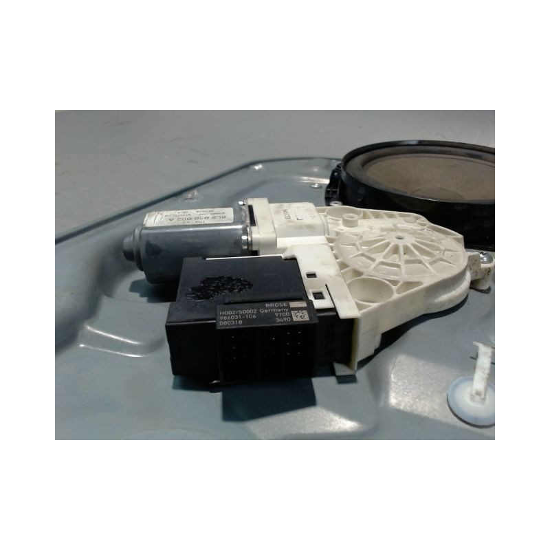 MECANISME+MOTEUR LEVE-GLACE AVANT GAUCHE SEAT IBIZA 2006-
