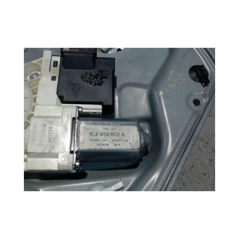 MECANISME+MOTEUR LEVE-GLACE AVANT GAUCHE SEAT IBIZA 2006-