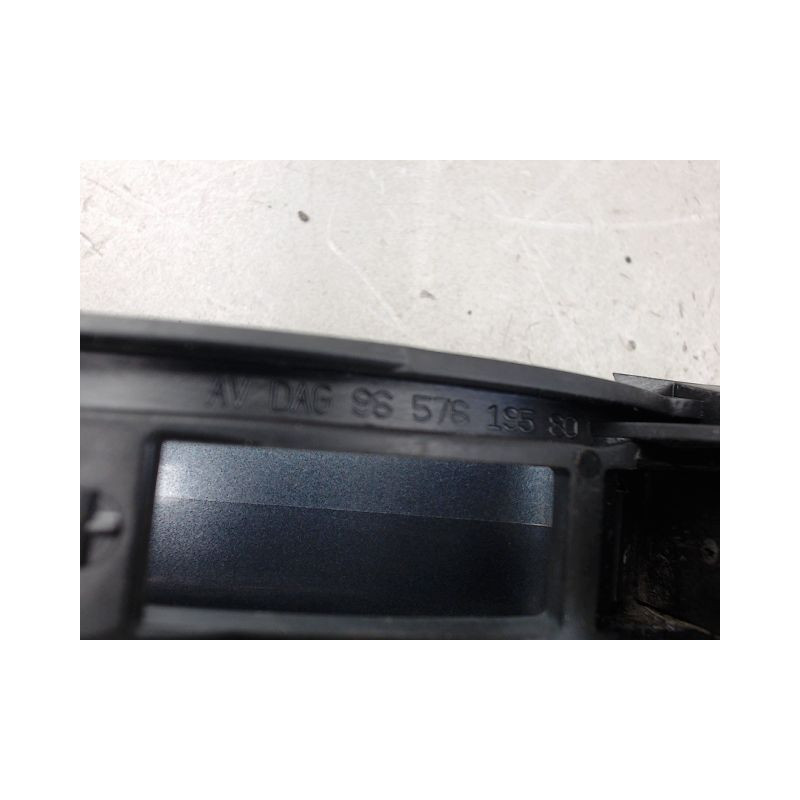 POIGNEE EXTERIEURE PORTE AVANT GAUCHE PEUGEOT 307