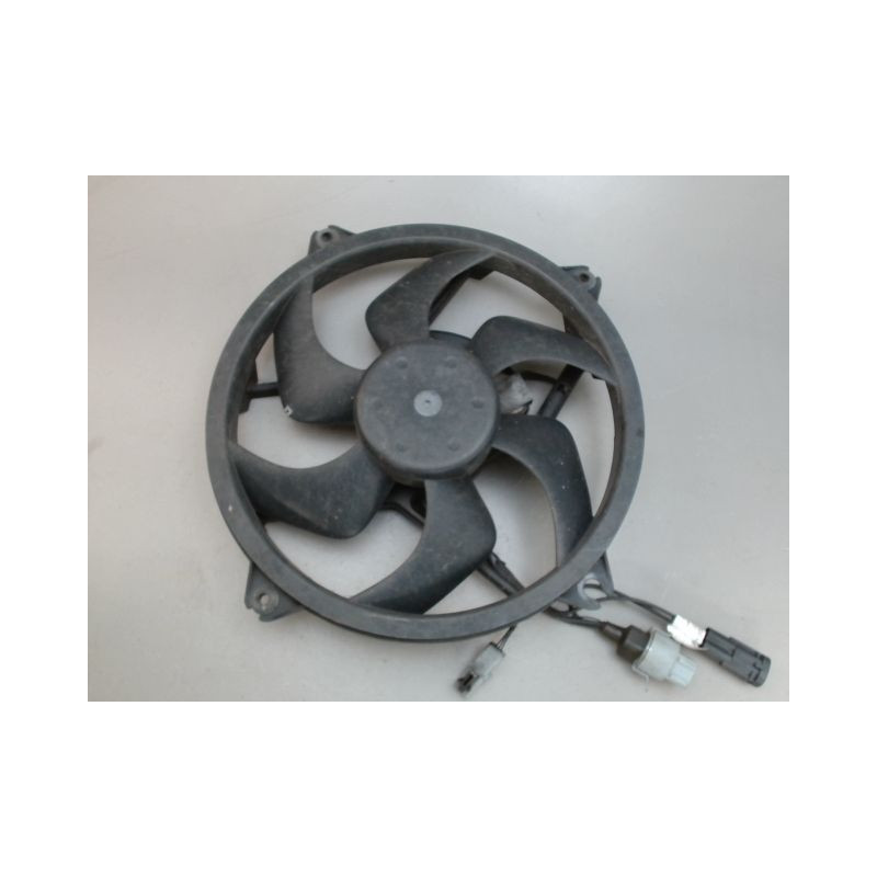 MOTEUR VENTILATEUR RADIATEUR PEUGEOT 407