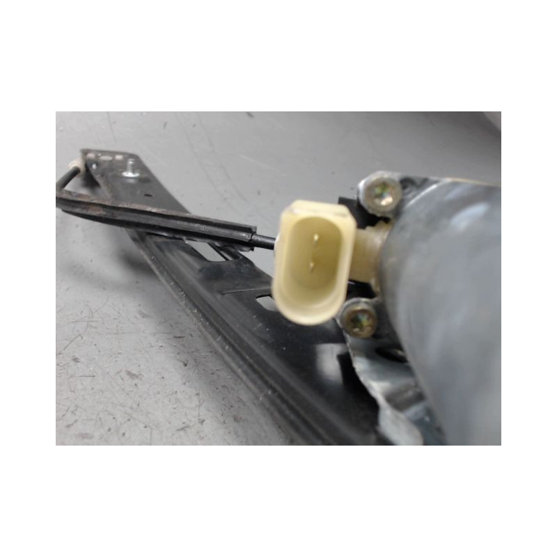 MECANISME+MOTEUR LEVE-GLACE AVANT DROIT B.M.W. SERIE 3