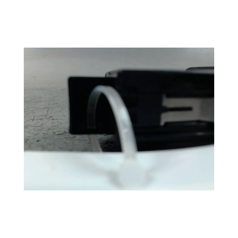 BOUTON DE WARNING AUDI Q3