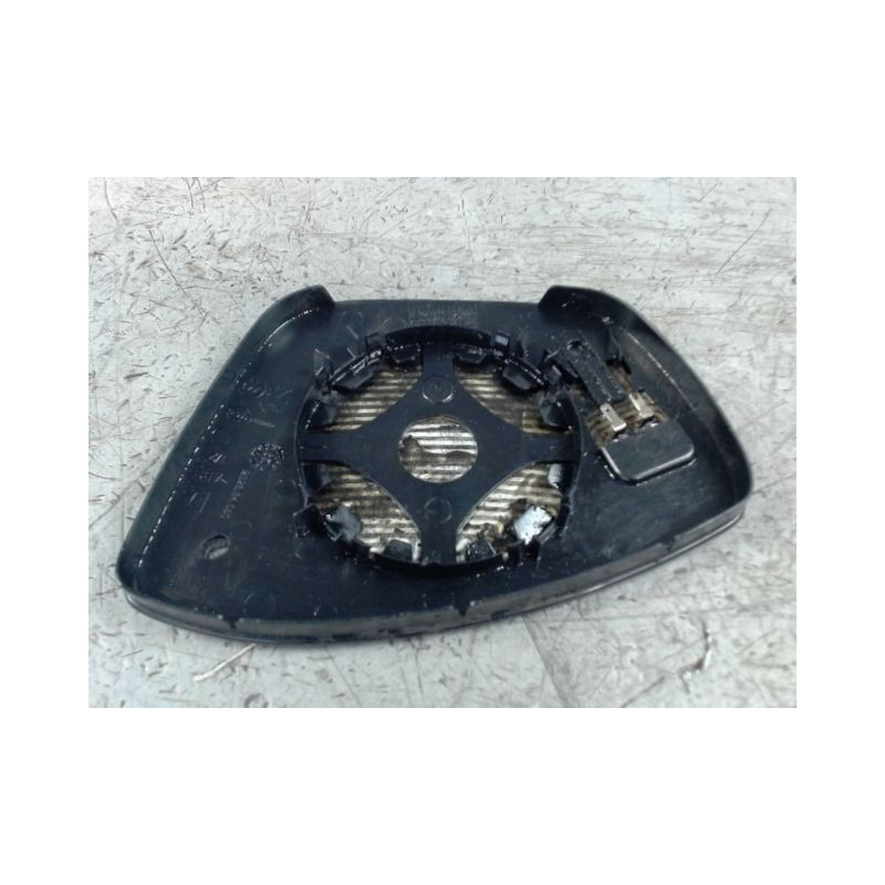 GLACE RETROVISEUR EXT D PEUGEOT 2008