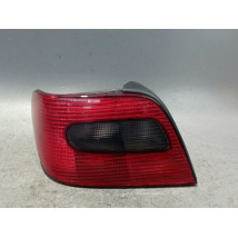 FEU ARRIERE GAUCHE  CITROEN XSARA -2000
