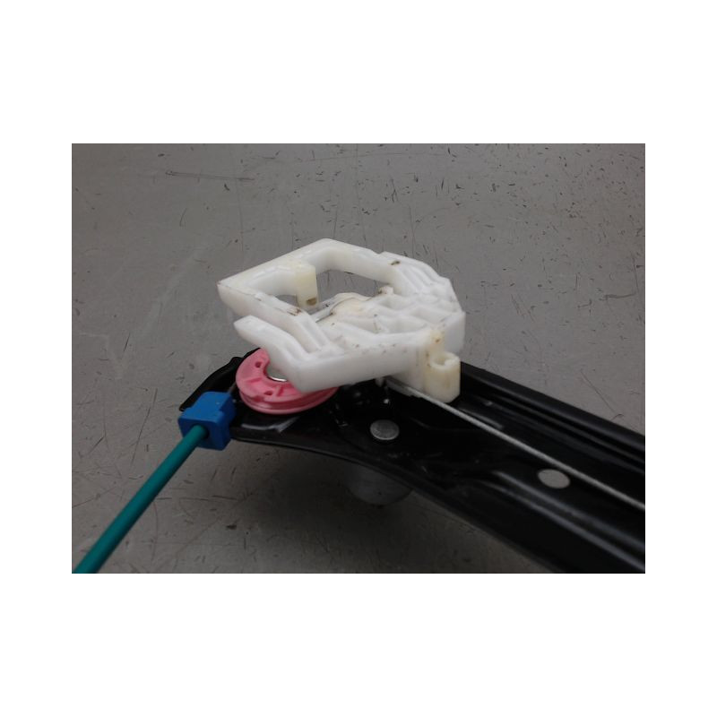 MECANISME LEVE-GLACE AVANT GAUCHE B.M.W. X1