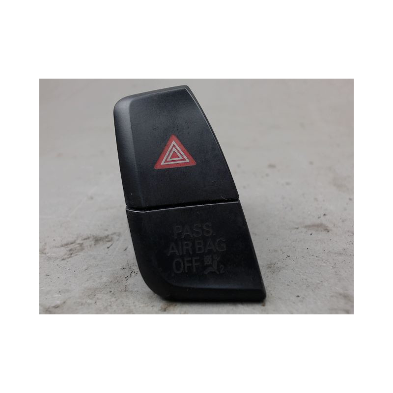 BOUTON DE WARNING AUDI A5