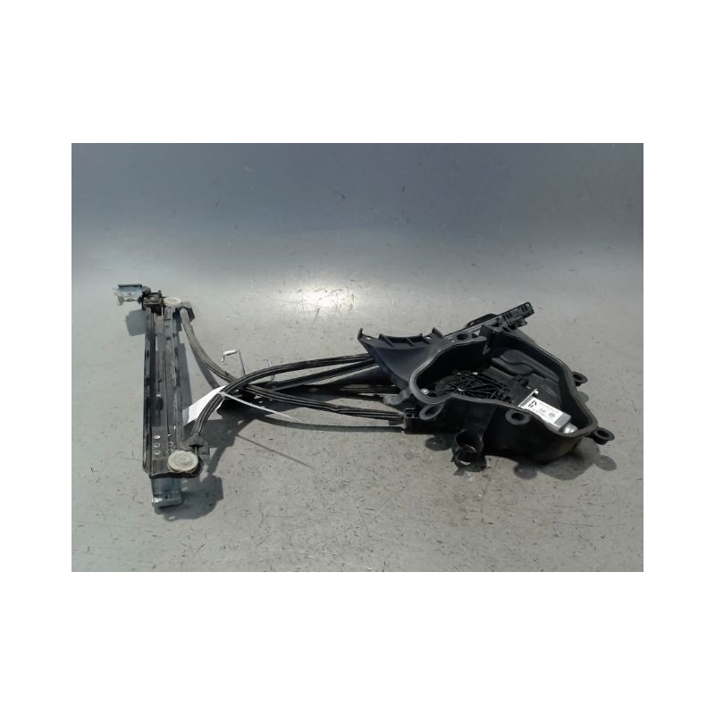 MECANISME+MOTEUR LEVE-GLACE AVANT DROIT SEAT IBIZA 2008-