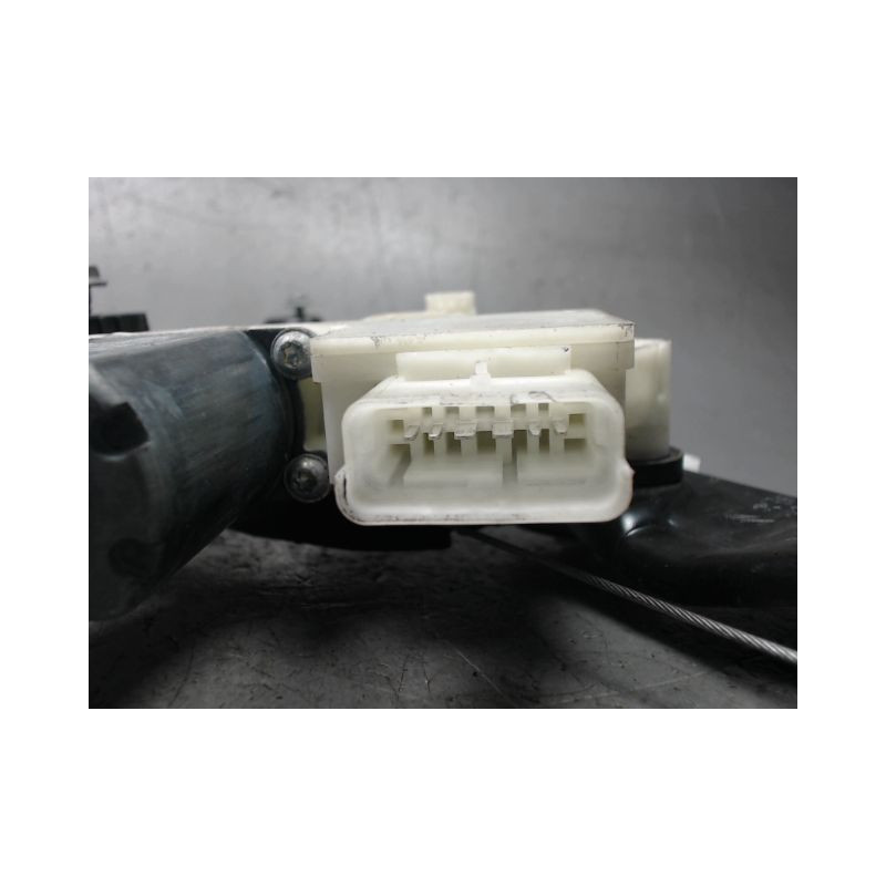 MECANISME+MOTEUR LEVE-GLACE AVANT GAUCHE PEUGEOT 308