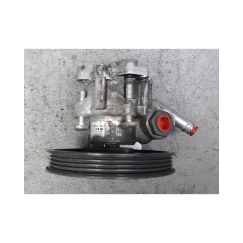 POMPE DIRECTION ASSISTEE B.M.W. SERIE 3