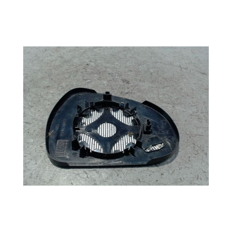 GLACE RETROVISEUR EXT G PEUGEOT 207 3P