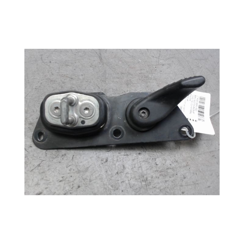 POIGNEE EXTERIEURE PORTE BATTANTE DROIT CITROEN BERLINGO FOURGON 2008-