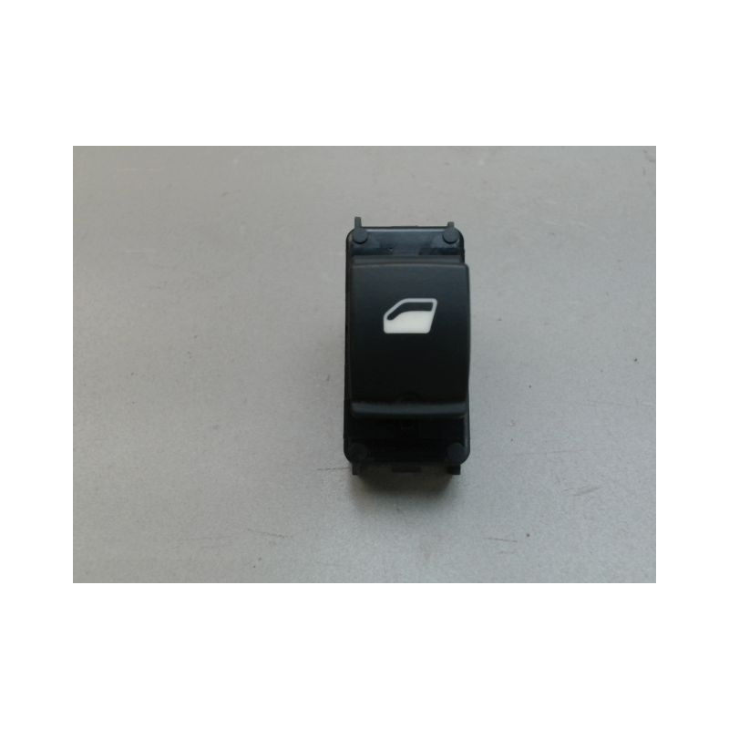 COMMANDE LEVE-GLACE PORTE AVD PEUGEOT 2008