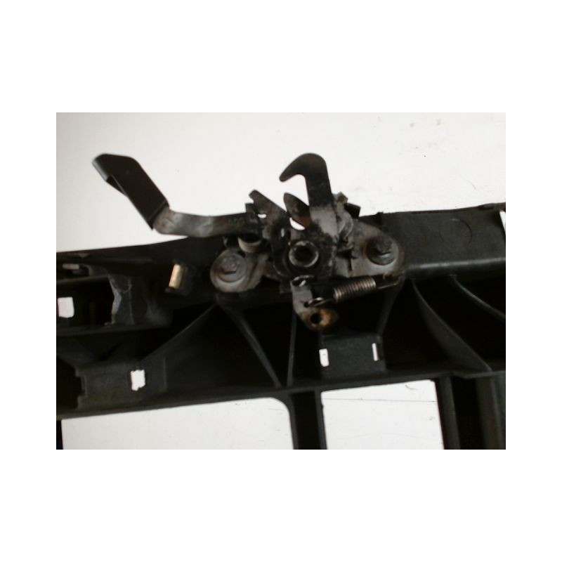 SUPPORT RADIATEUR CITROEN C3 2002-2005