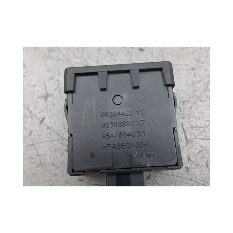COMMANDE RÉGLAGE HAUTEUR DE PHARE CITROEN C4