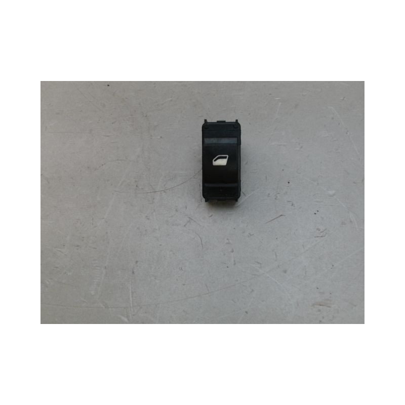 COMMANDE LEVE-GLACE PORTE ARD PEUGEOT 3008