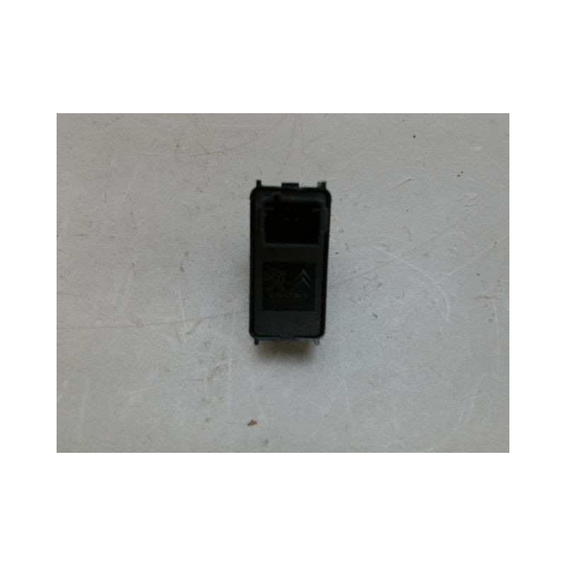 COMMANDE LEVE-GLACE PORTE ARD PEUGEOT 3008